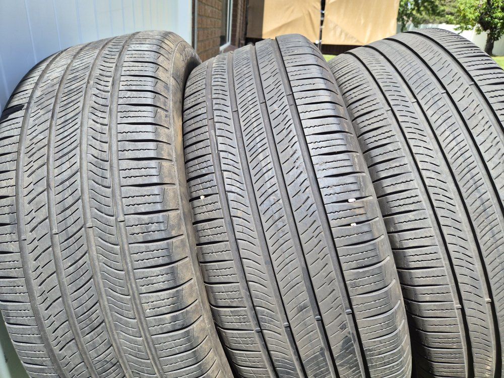 Set of 3 OEM Rivian tires HL 275/50/R22 extra load