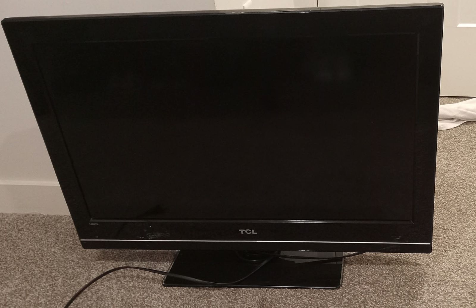 TCL 32"