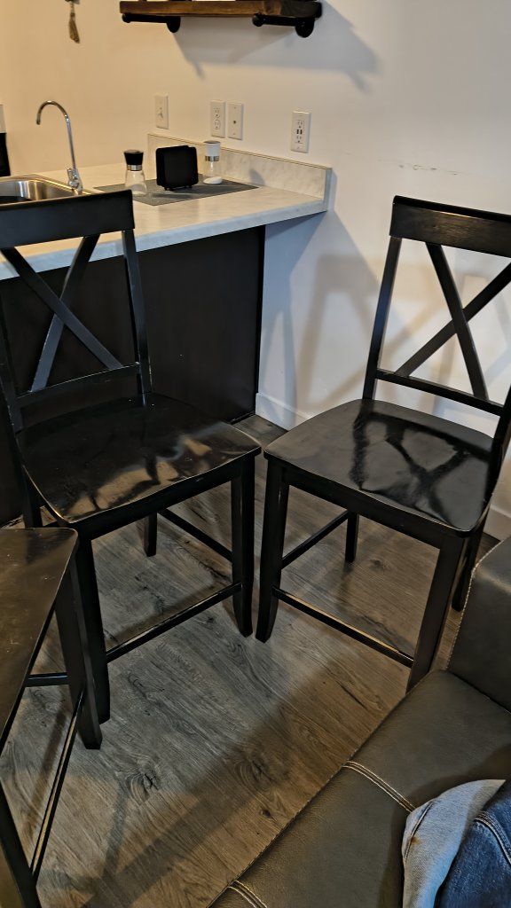 Main image 7