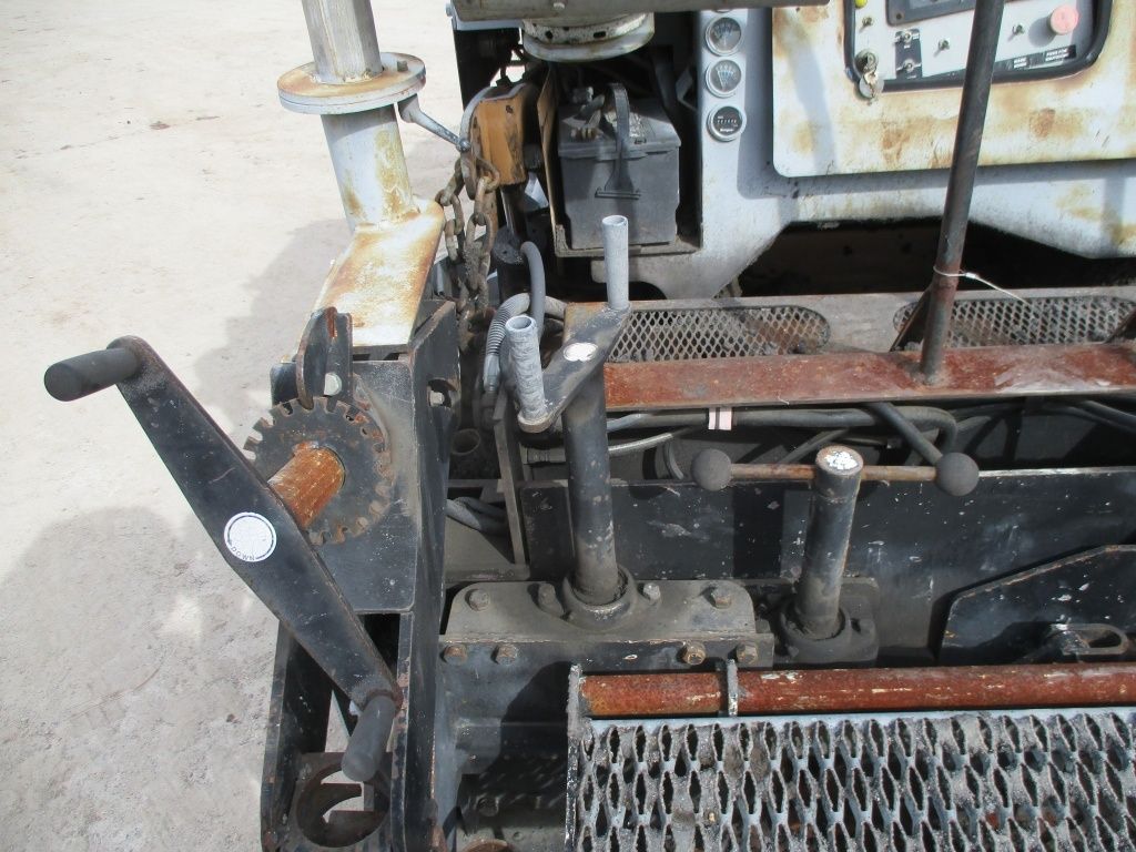 Main image 9