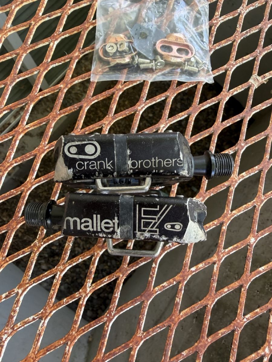 Main image 5
