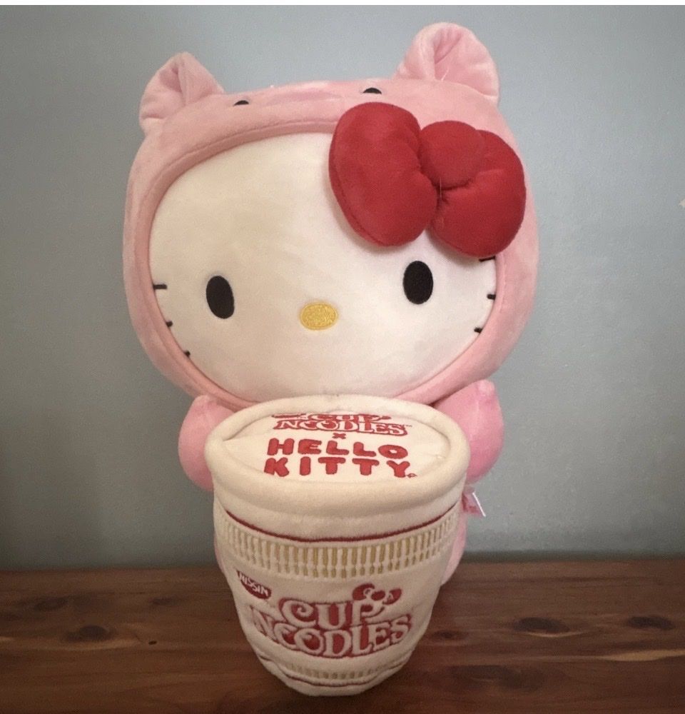 Hello Kitty-Cup of Noodle Plush