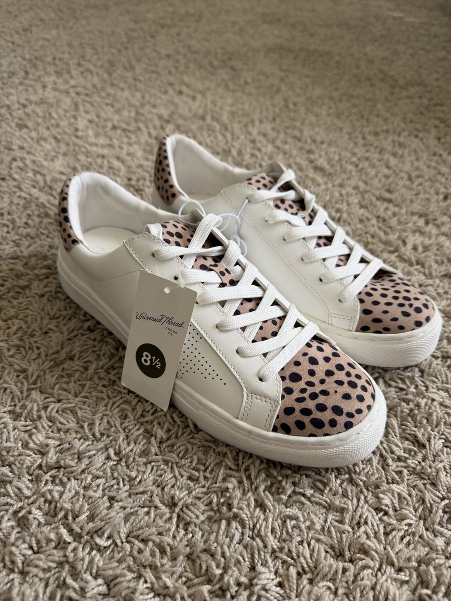 Womens Girls White Cheetah Print Casual Sneakers Size 8.5 New