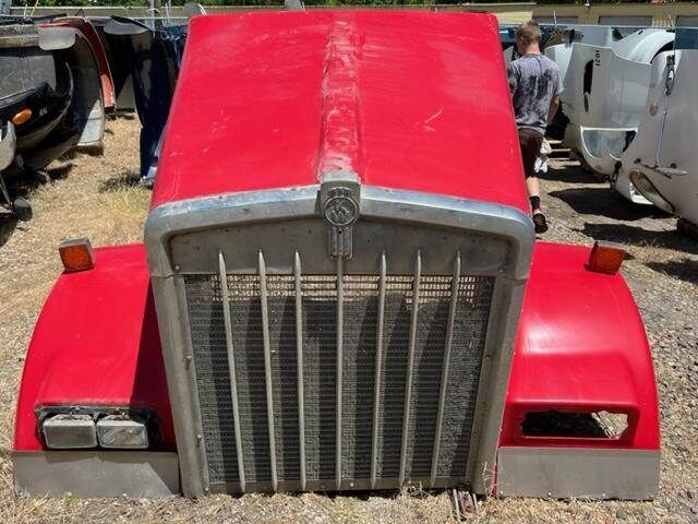 Kenworth W900L Hood