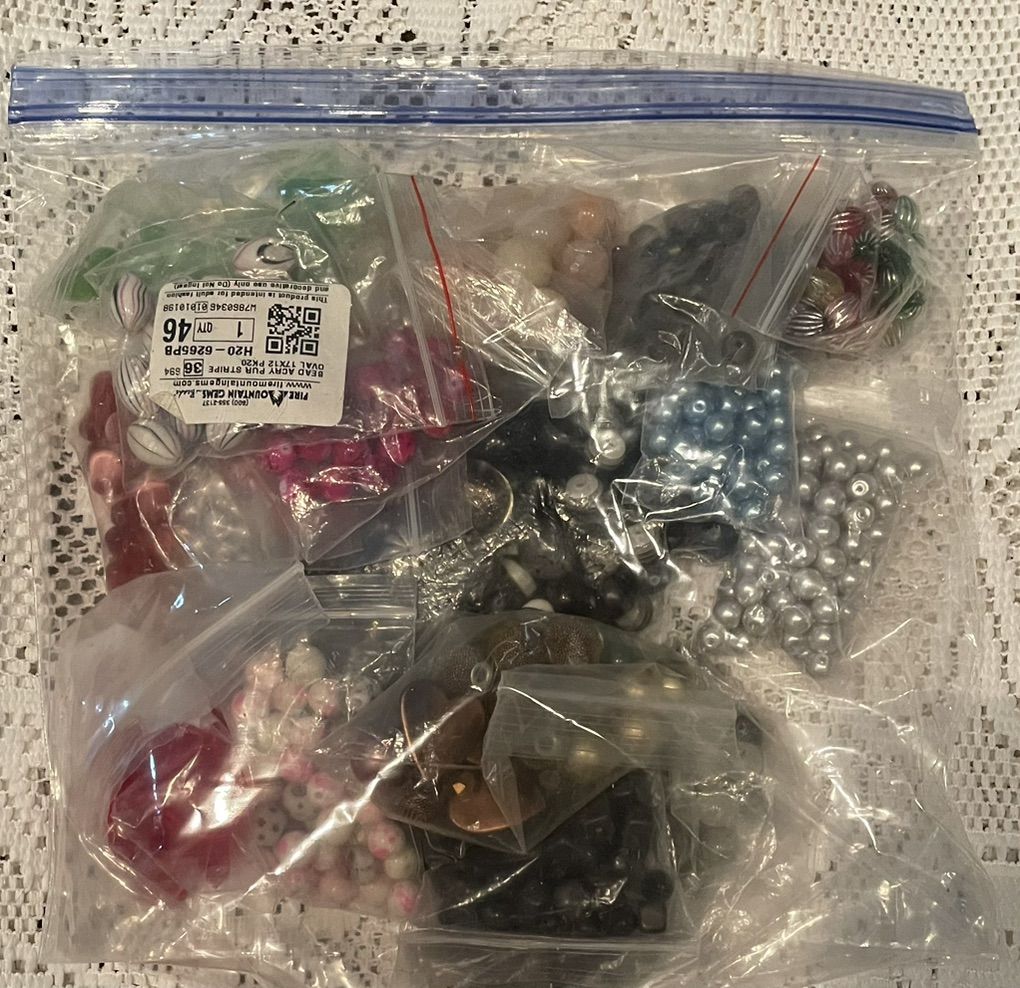 3lb Grab Bag Of Beads #1