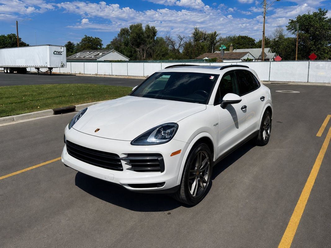 2021 Porsche Cayenne E-Hybrid
