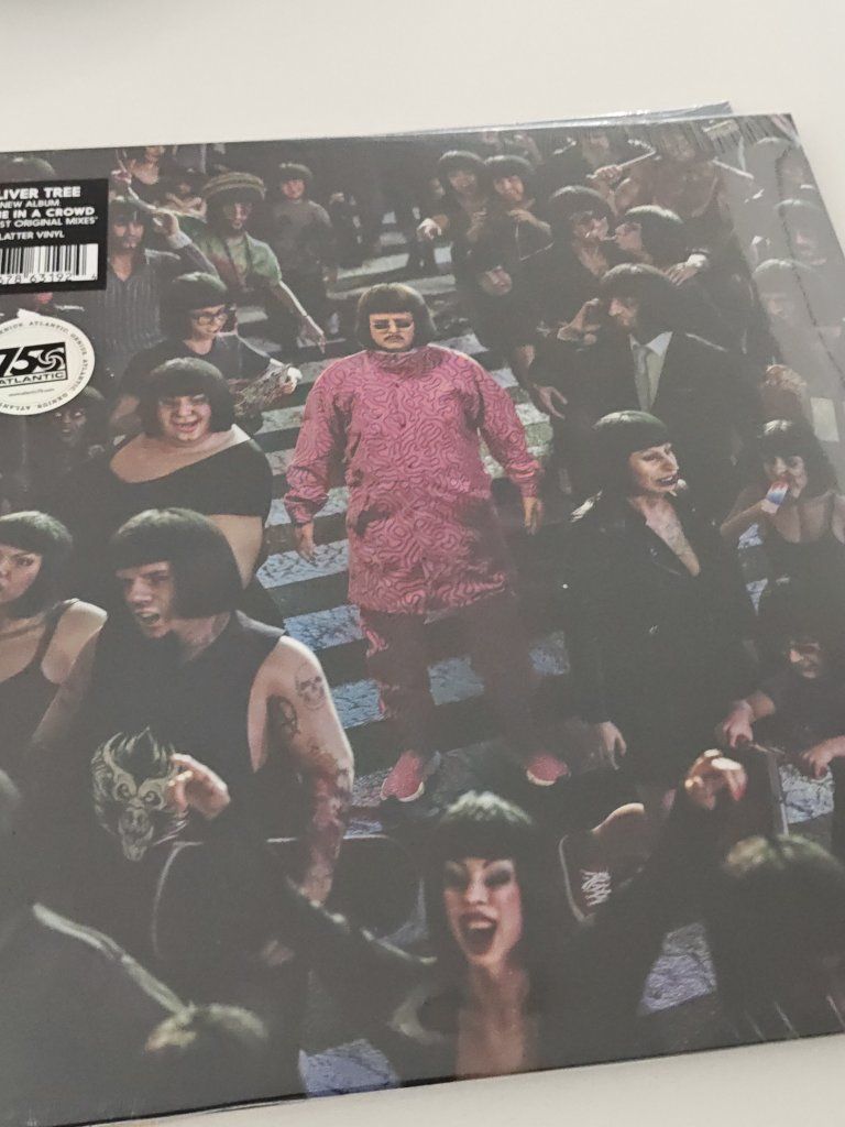 Oliver Tree - alone in a crowd  splatter Vinyl LP (Original Mixes) - New Album