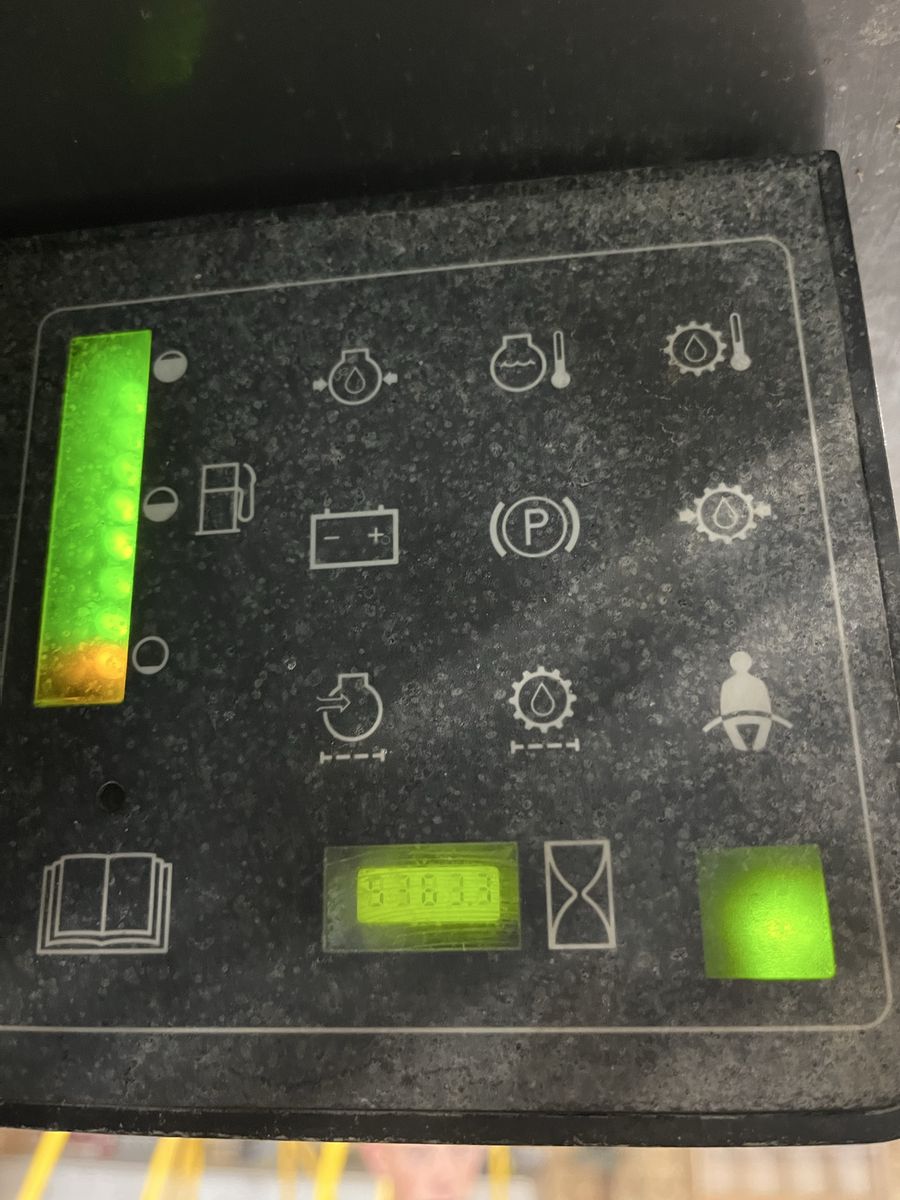 Main image 10