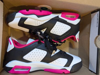 Nike Air Jordan 6 Retro Low (GS) Black/Fierce Pink-White - Size 5Y - New in Box!