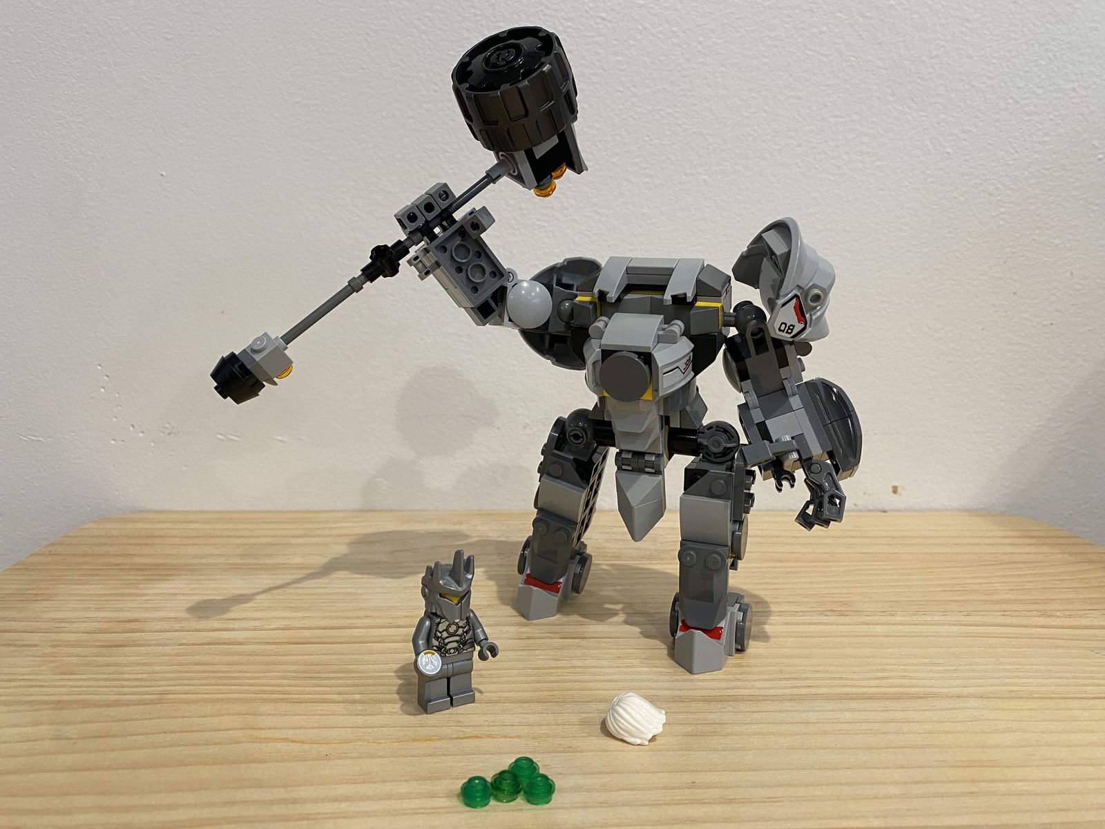 Main image 4