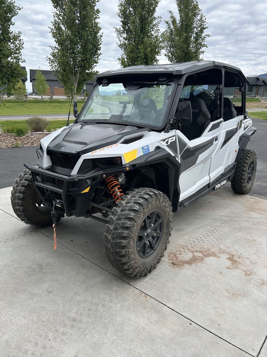 2022 Polaris General XP Ride Command