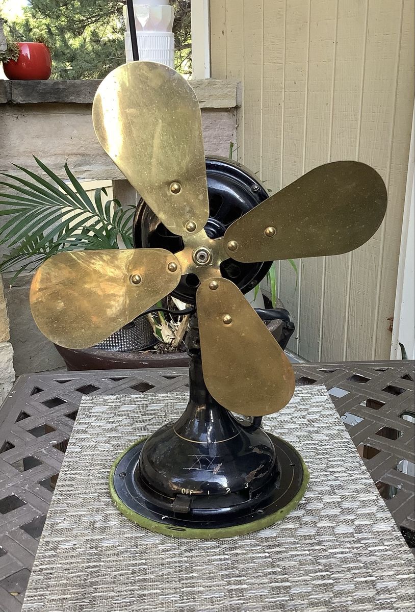 1920s Old Antique Robbins & Myers Fan