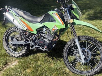 Hawk 250cc Dirt Bike Green Off-Road Motorcycle
