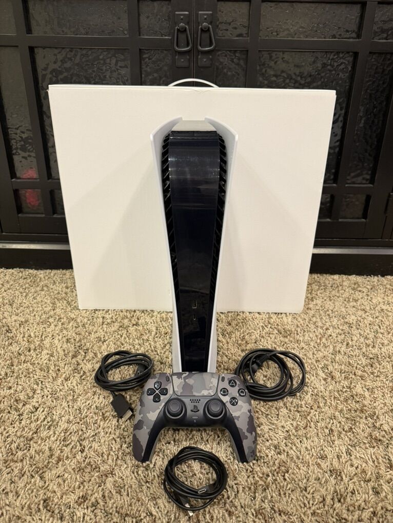 PS5 Digital Like New