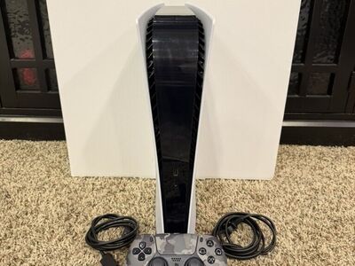 PS5 Digital Like New
