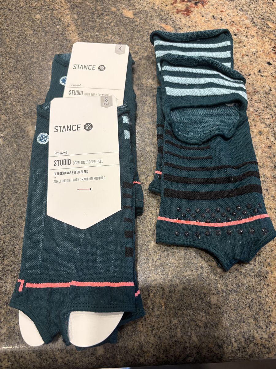 Stance woman yoga socks 3 pair