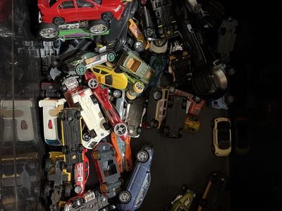 Large Lot of Assorted Diecast Toy Cars - Hot Wheels & More, Various Models and Colors