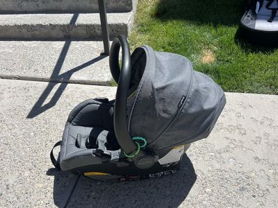 Even Flo car seat/stroller/accessories