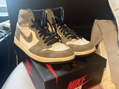 Nike Air Jordan 1 Retro High OG Washed Grey Size 11