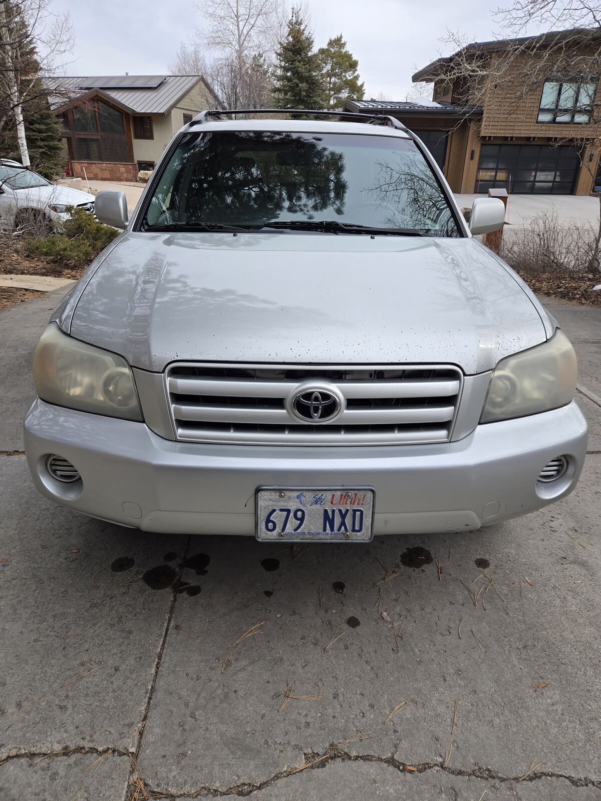 2005 TOYOTA HIGHLANDER Base