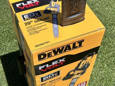 Dewalt 20” Chainsaw DCCS677Y1 Flexvolt New