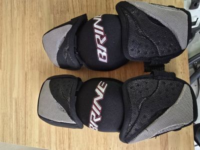 Brine X Factor arm guards size junior large