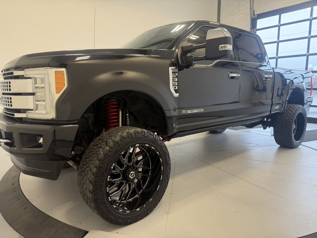 2017 Ford F-350 Super Duty Platinum