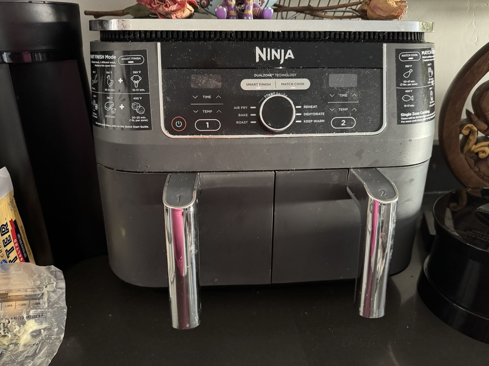 Ninja Foodi DualZone 2-Basket Air Fryer with Smart Finish Technology