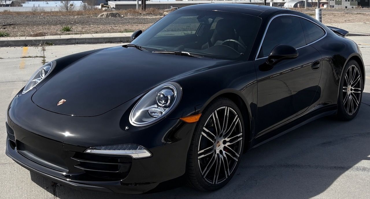 2015 Porsche 911 4S