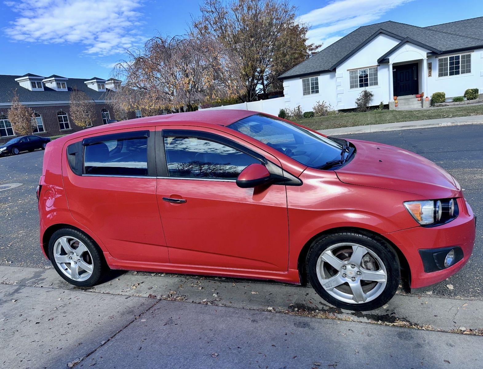 2012 CHEVROLET SONIC LTZ Manual