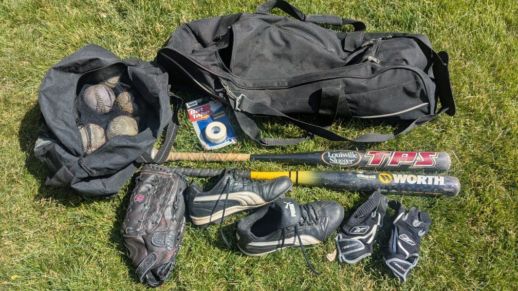Softball set. Balls, Bats, Gloves, Shoes