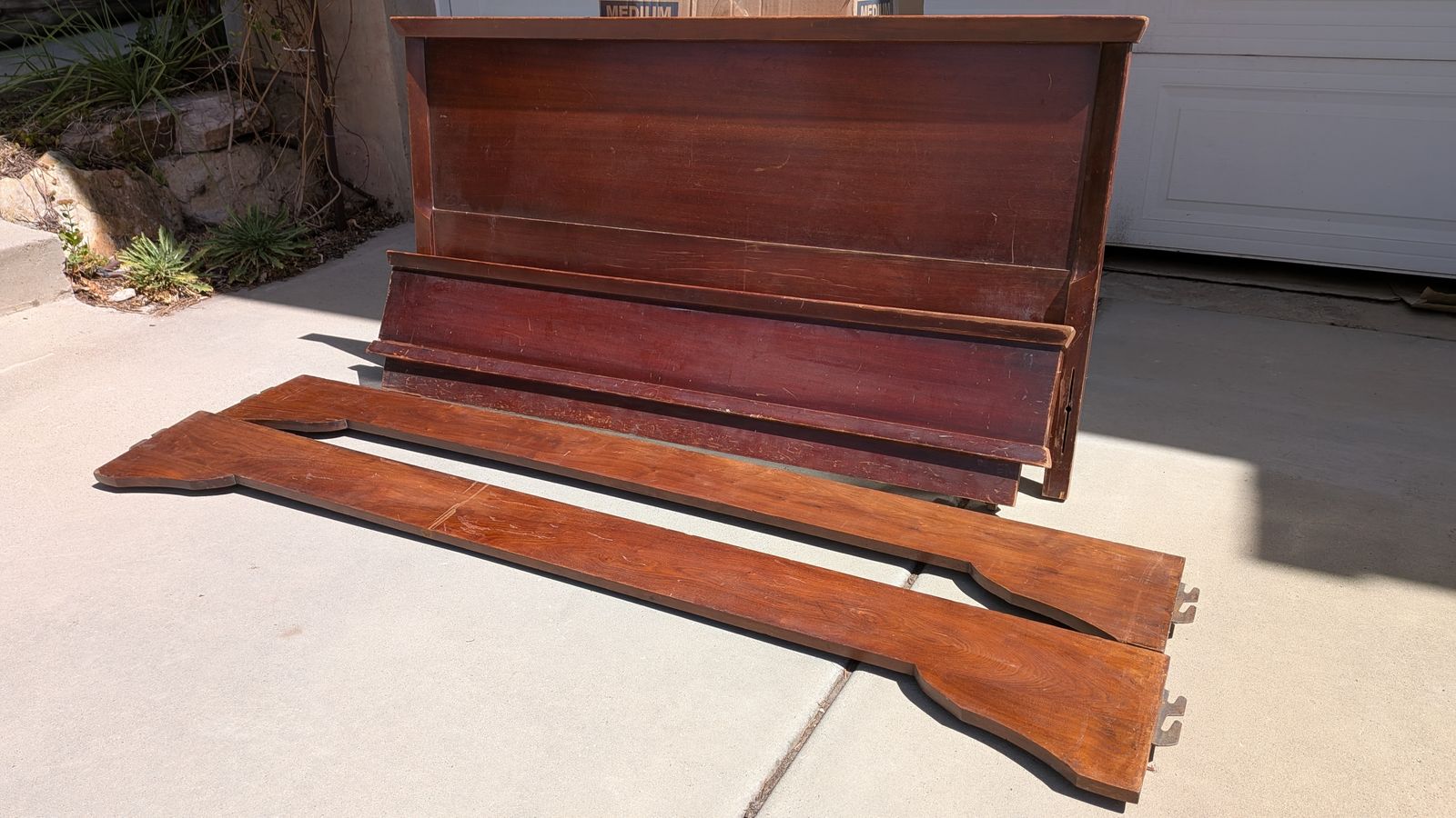 Full Size Wood Bed Frame $15