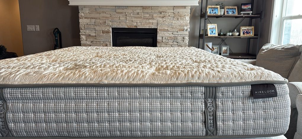 Flawless! Cali King Aireloom + Box Springs! $850