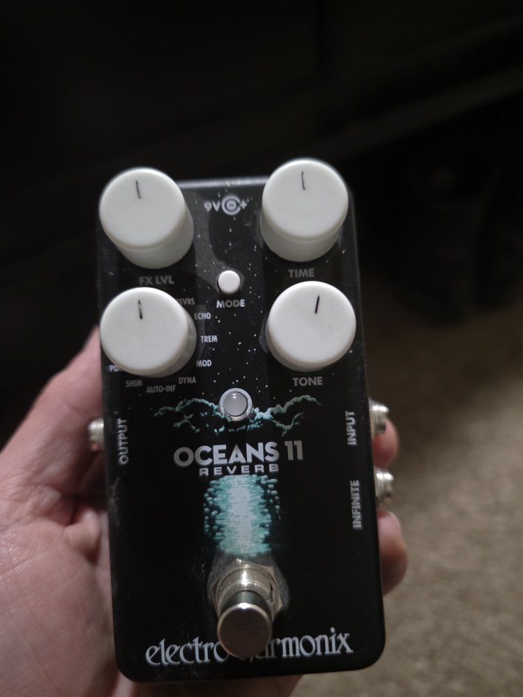 Electro Harmonix Oceans 11