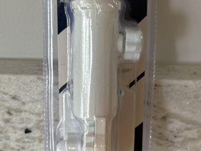 White Adjustable Solid Aluminum Flagpole Bracket