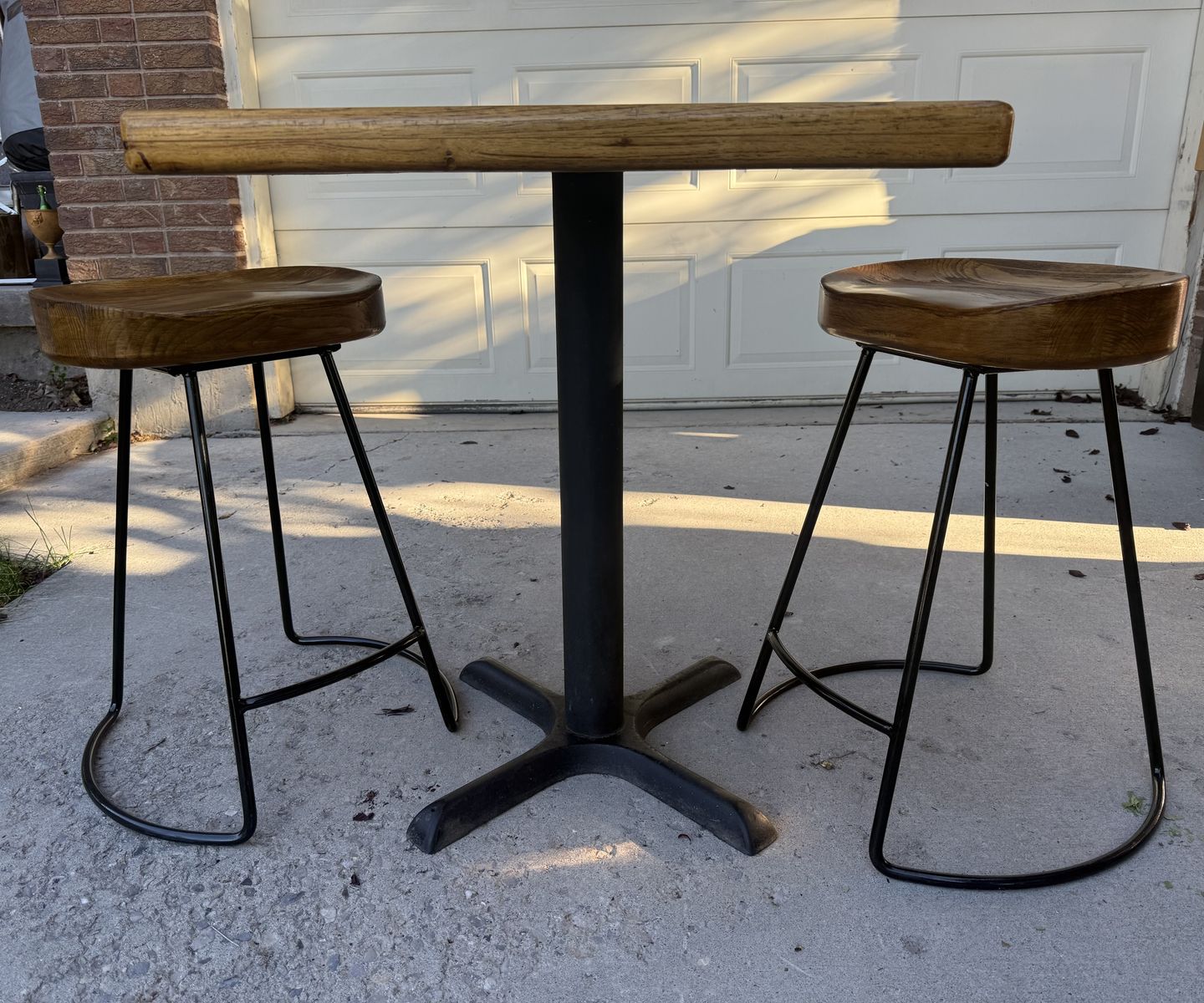 Table and chairs