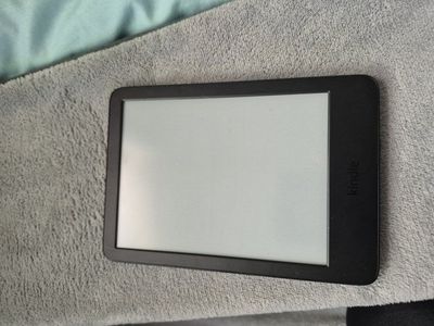 Kindle e-reader 2024
