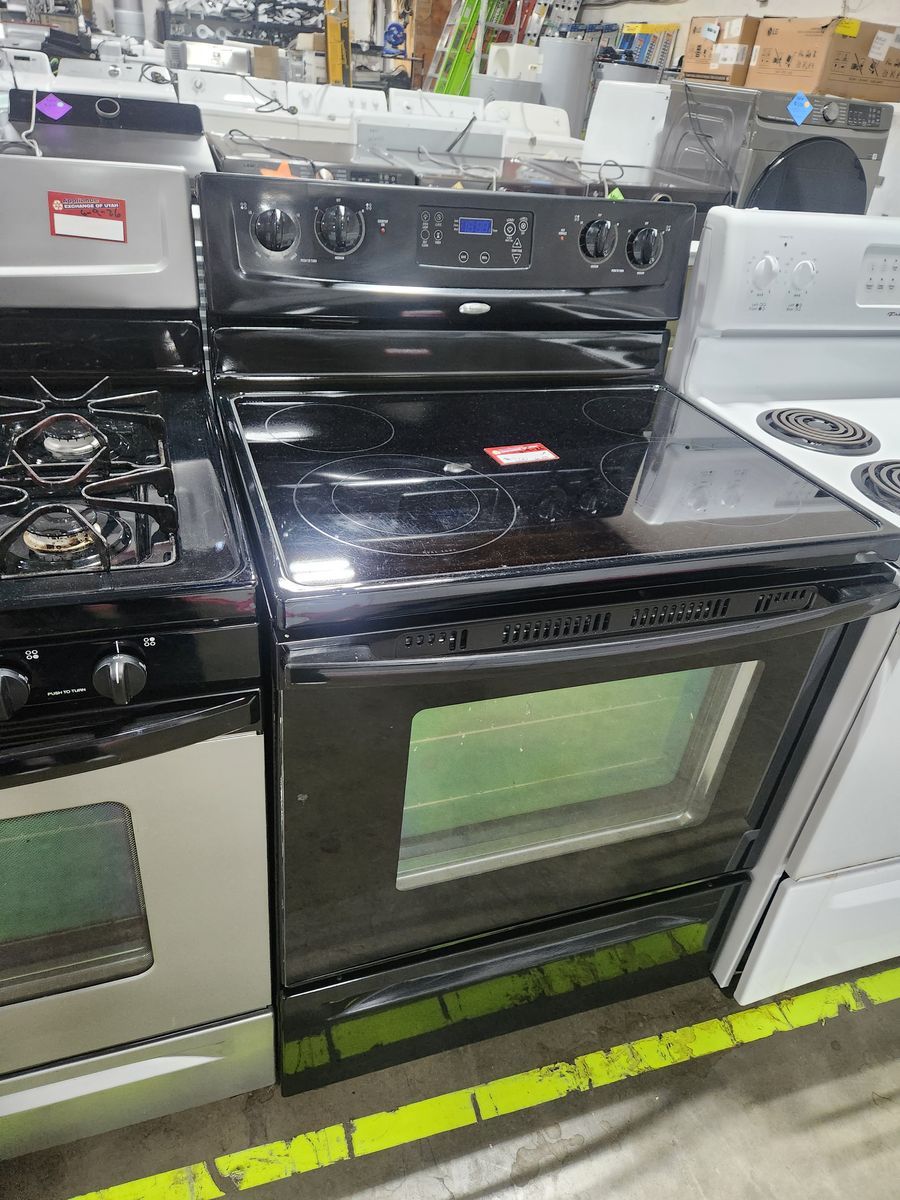 GE Black Electric Range 30" Smoothtop Oven - Freestanding