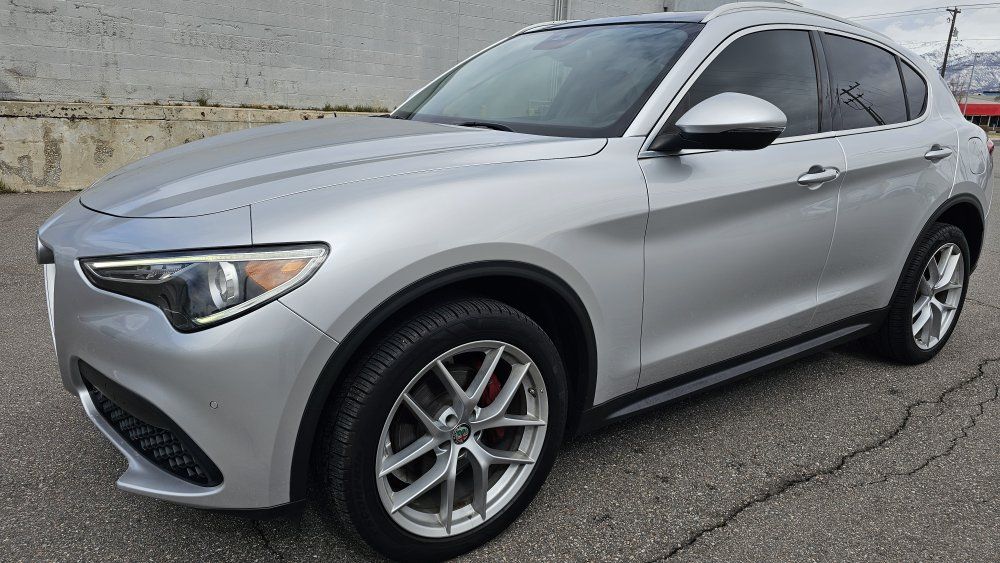 2019 Alfa Romeo Stelvio Ti