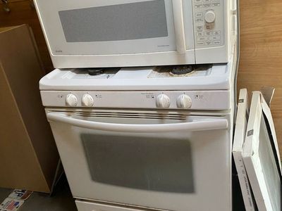 GE Profile Convection Microwave & Gas Range Stove Oven Set - White