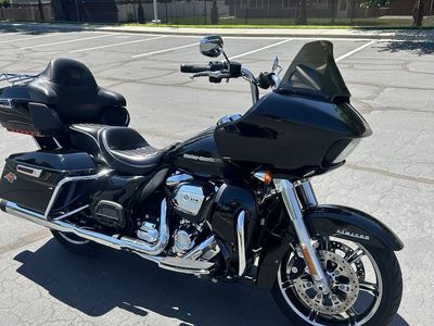 Harley-Davidson Road Glide Limited 114 Touring Motorcycle 2021