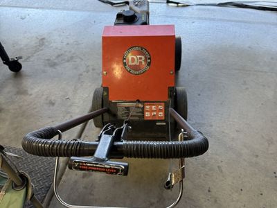 DR Lawn Aerator