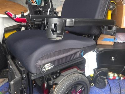 Quantum iLevel edge 3 Power Wheelchair - Red, Electric with Cup Holder