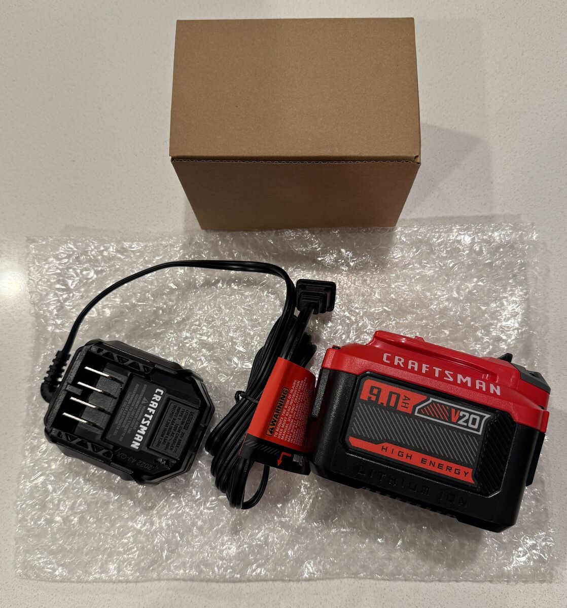NEW CRAFTSMAN V20 CMCB209 9.0Ah Lithium Ion Battery with Charger