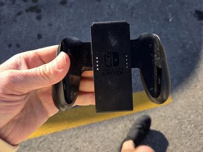 Nintendo switch controllers OPEN TO CASH OFFERS