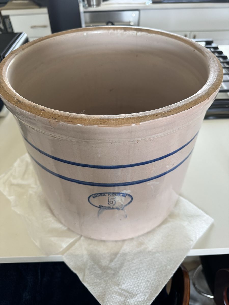 VINTAGE Marshall Pottery Inc. 5 Gallon Stoneware Crock with Blue Stripe $40