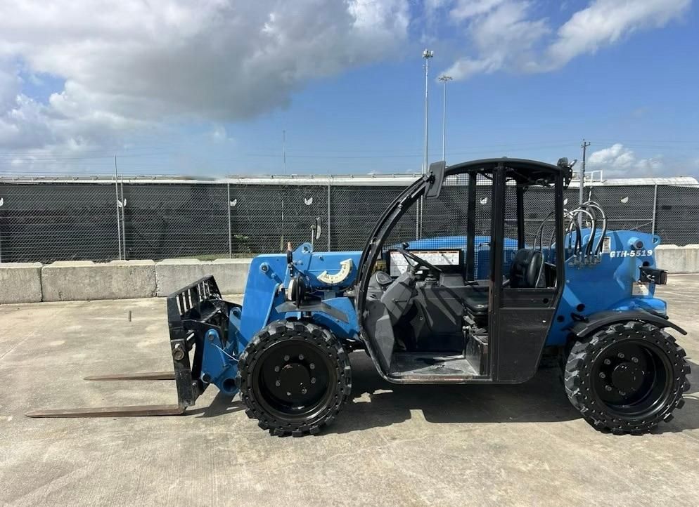2019 Genie GTH 5519 Telehandler