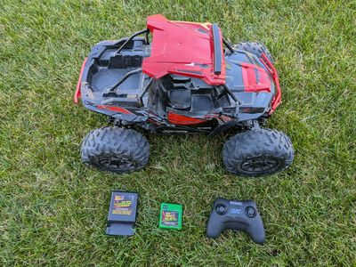 RC Polaris RZR - Red/Black