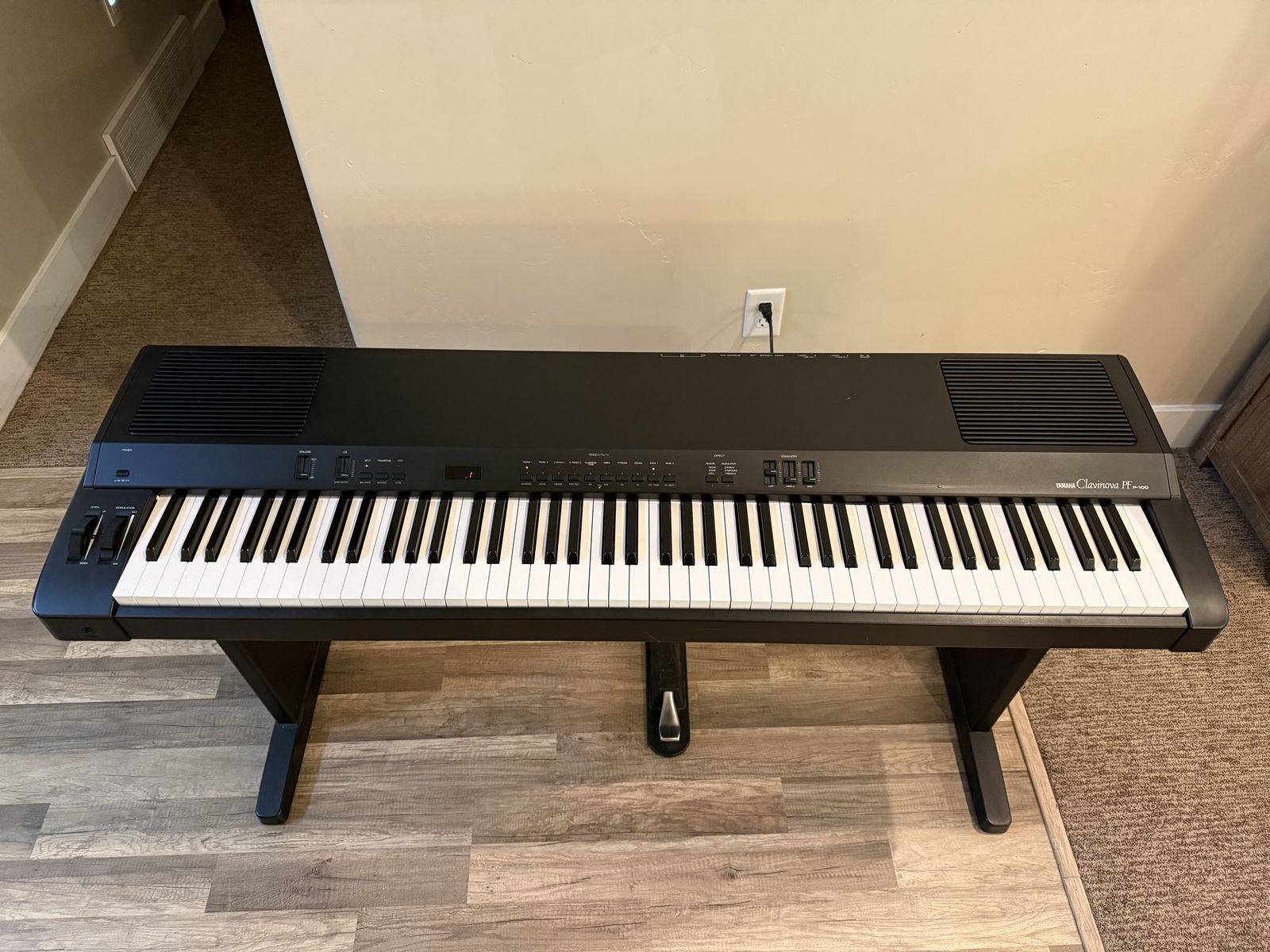 Yamaha Clavinova PF P-100
