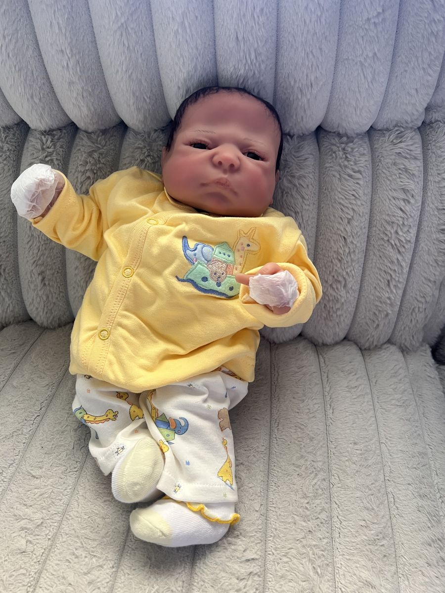 Sheila Michaels Collectable Doll / Reborn Vintage